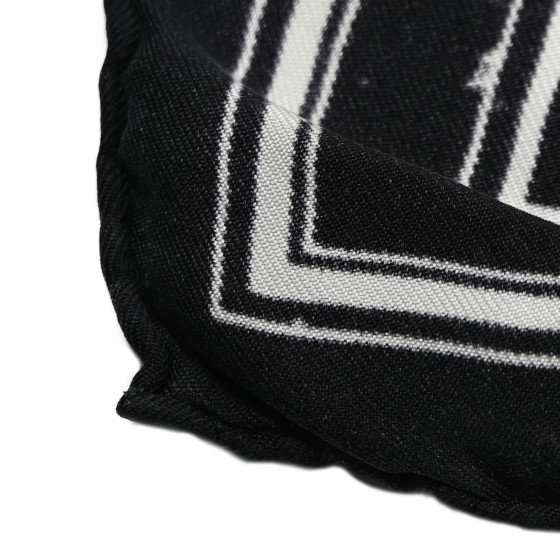 Christian Dior スカーフ 90cm CHRISTIAN DIOR Silk Zodiac Print Square Scarf 90 Black