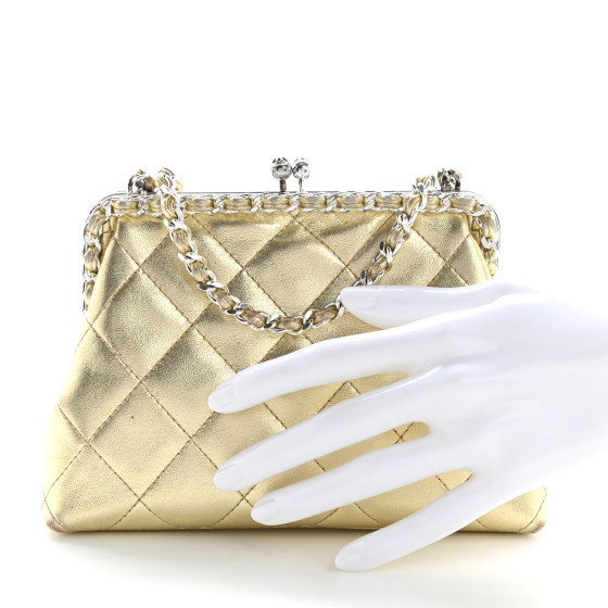 CHANEL Metallic Lambskin Quilted Chain Around Kiss Lock