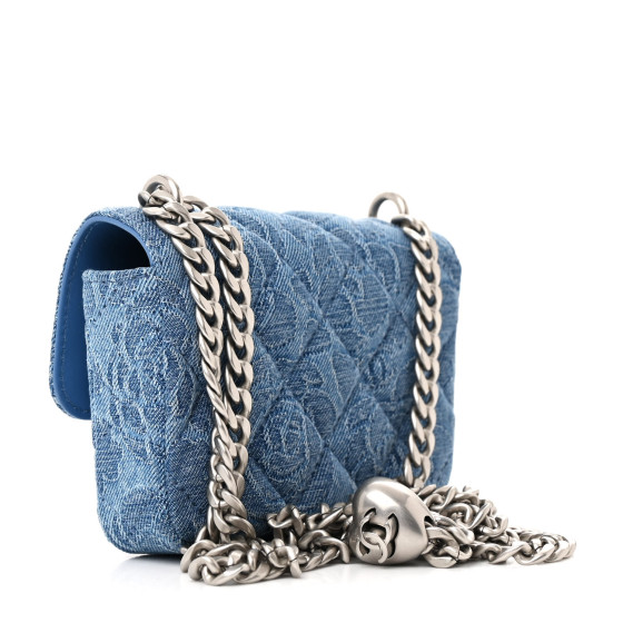 ショルダーバッグ・ポシェット × ヴィンテージ(中古) Chanel Camellia Charms Clutch with Chain Quilted Lambskin CHANEL Lambskin Mini Camellia Bouquet Clutch With Chain