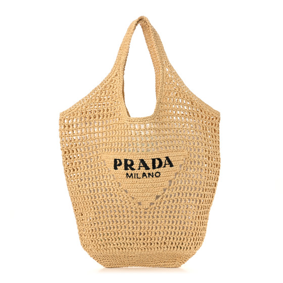 トートバッグ Prada Logo Embroidered Raffia Shopping Bag Prada Logo-Embroidered Raffia Tote Bag - Yellow | Editorialist