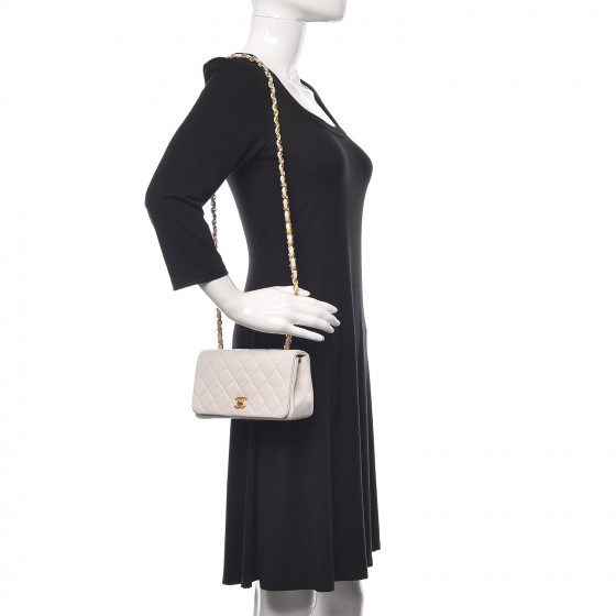 シャネル CHANEL Lambskin Quilted Flap Phone Holder With Chain White