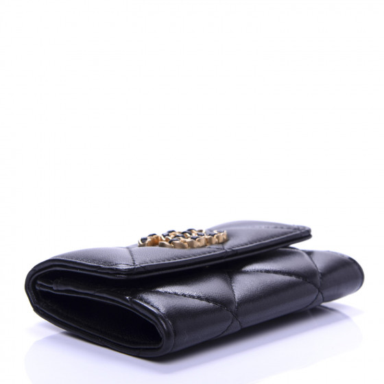 【人気/関税/送料込み】 Chanel 19 Flap Card Holder Lambskin & Chanel 19 flap card holder - Shiny lambskin, gold-tone