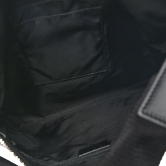 user_333b5c04ページ GUCCI Techno Canvas Web Messenger Bag Black 1688844