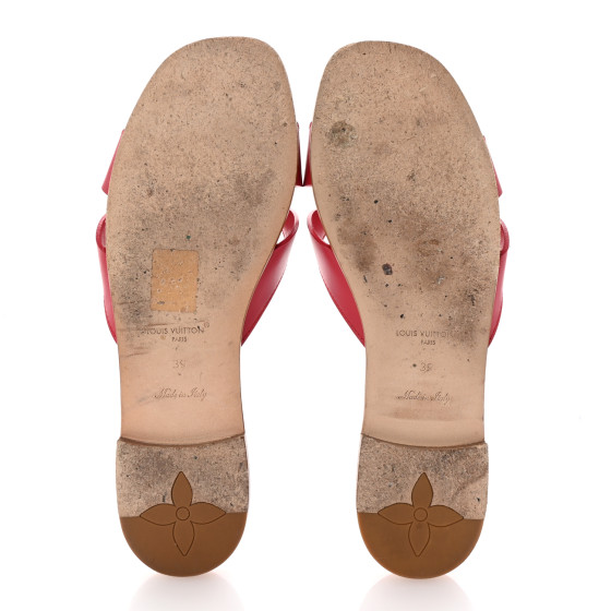LOUIS VUITTON Calfskin LV Isola Flat Sandals 39 Red 1684646