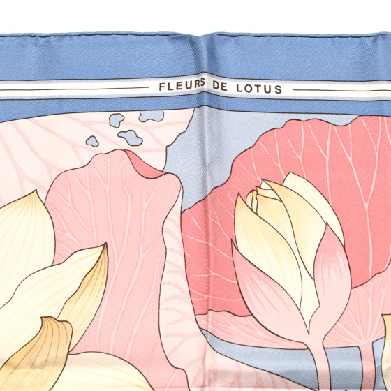 HERMÈS ヴィンテージ・スカーフ　FLEURS DE LOTUS Hermes Shawl Les Fleurs de Lotus Cashmere Silk Vintage