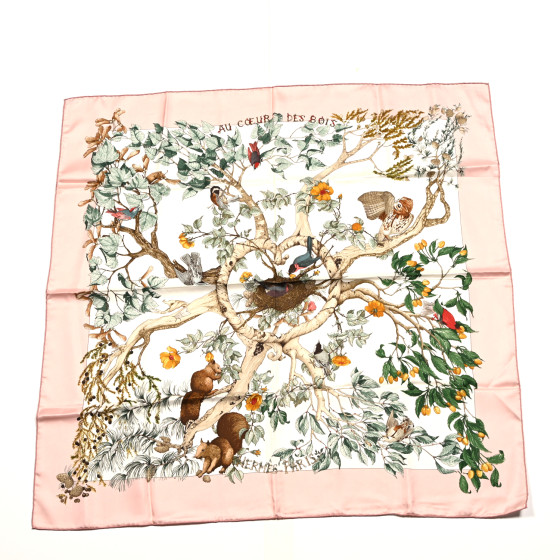 エルメス シルクスカーフ AU COEUR DES BOIS HERMES Silk Au Coeur Des Bois Scarf 90 1686710 | FASHIONPHILE