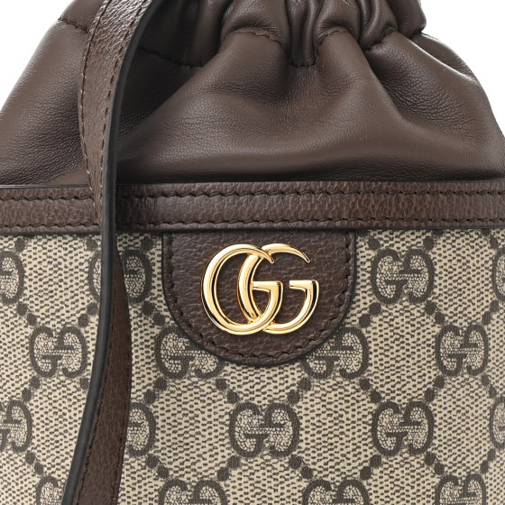 【GUCCI】Interlocking GG Supreme Bucket Crossbody Bag Authentic Vintage Gucci Interlocking GG Monogram Supreme