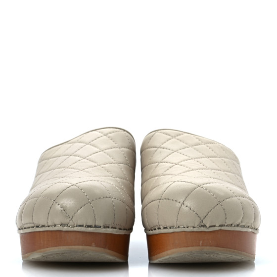 CHANEL Lambskin Quilted CC Clogs 38 Beige 1686770 | FASHIONPHILE