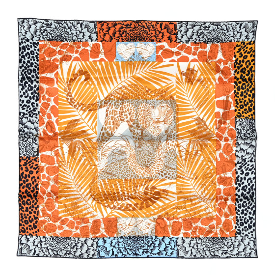 HERMES Silk Jungle Love au Tampon Scarf 70 Orange Cuit Bleu