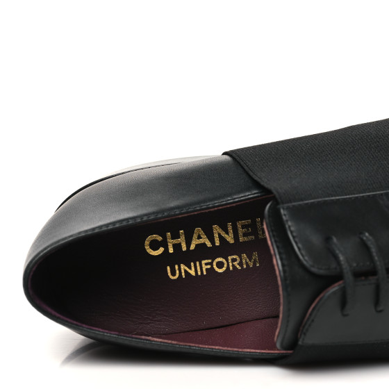 靴 CHANEL 37 CHANEL Calfskin Elastic Lace Up Cap Toe CC Loafers 37 Black