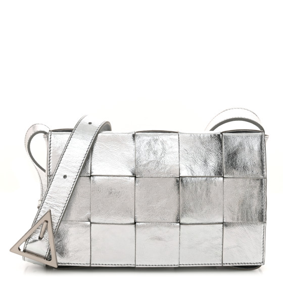 BOTTEGA VENETA Metallic Lambskin Maxi Intrecciato Cassette