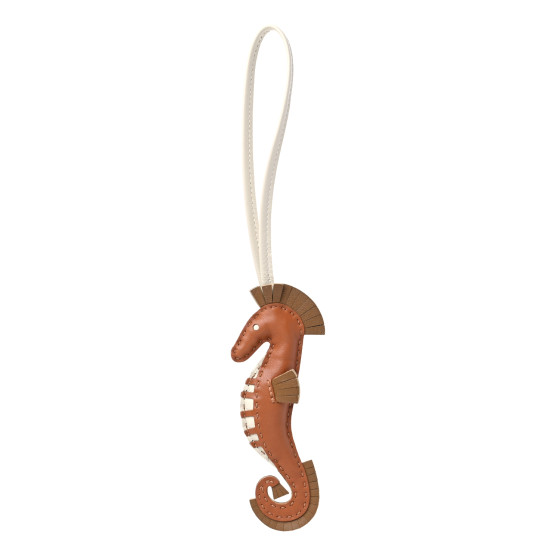 入手困難◆【HERMES】Hippo Charm Milo & Gold Kraft Craie HERMES Milo Lambskin Hippo Bag Charm Gold Kraft Craie