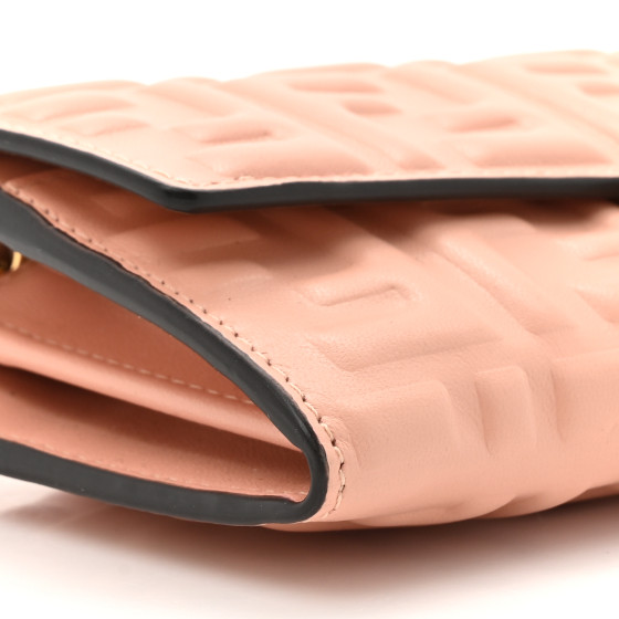FENDI CONTINENTAL WALLET ライトピンク フェンディ 財布 Baguette Continental Wallet With Chain Leather Pink | Fendi