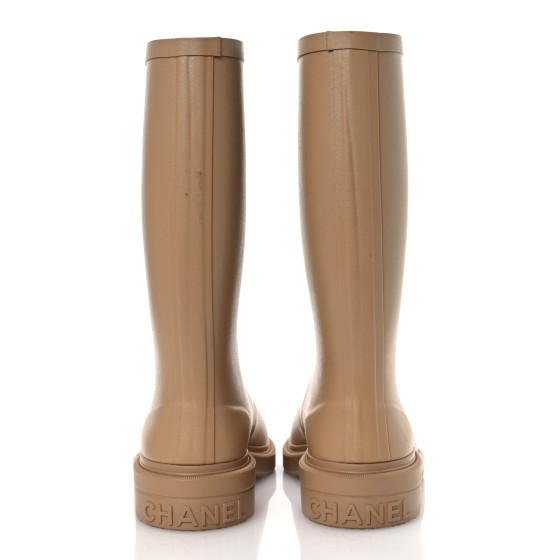 CHANEL Caoutchouk CC High Boots 38 Beige 1654367 | FASHIONPHILE