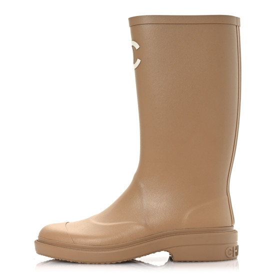 CHANEL Caoutchouk CC High Boots 38 Beige 1654367 | FASHIONPHILE