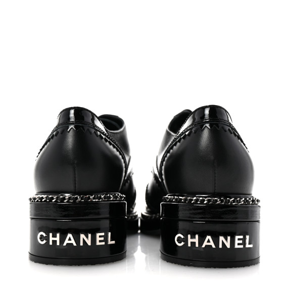 メル16784 CHANEL Lambskin Patent Calfskin CC Brogue Lace Up Oxfords 38