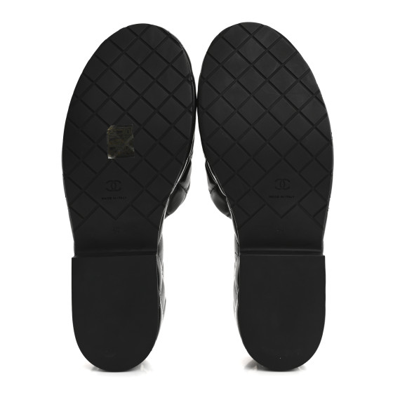 #美品　#おしゃれ　CHANEL ミュール Mules - Lambskin & grosgrain, ivory & black — Fashion | CHANEL