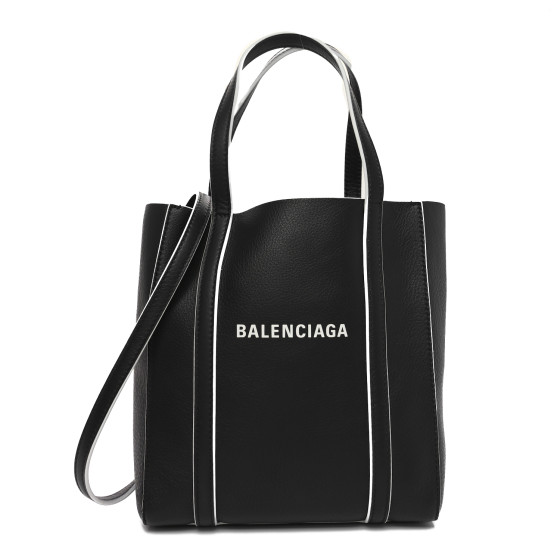 BALENCIAGA 2WAY エブリデイトート　XXS バレンシアガ エブリデイ トートXXS レザー 2WAYハンドバッグ
