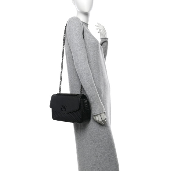 BALENCIAGA Shiny Goatskin Logo Embossed Monochrome M BB Round Shoulder Bag Black
