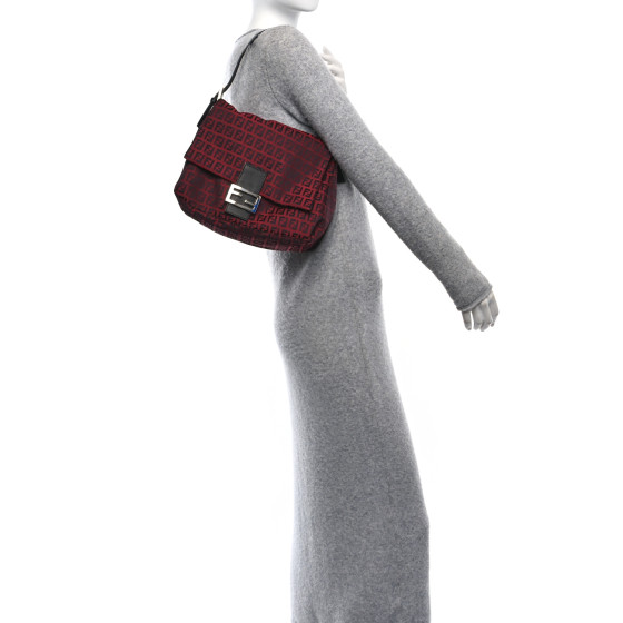 FENDI 今月で終了します フェンディが新作スニーカー発売 逆さ「F」をソールにあしらった