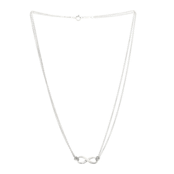 Tiffany インフィニティ　トップ Tiffany Infinity pendants, from top: platinum with diamonds