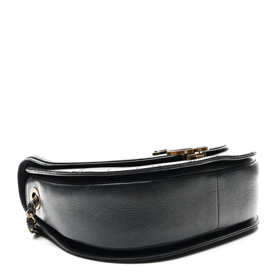 cocochan CHANEL Shiny Calfskin Goatskin Quilted Medium Coco Curve