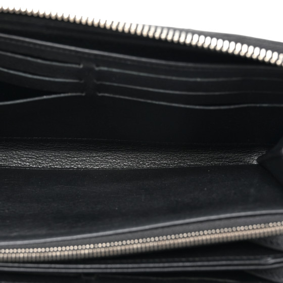 LOUIS VUITTON  WALLET NM MAHINA NOIR 未使用 LOUIS VUITTON Monogram Sarah Wallet NM Fuchsia 1692898