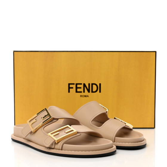 サンダル・ミュール Fendi Calfskin Sandals With Buckle Closure Fendi Calfskin Sandals | italist