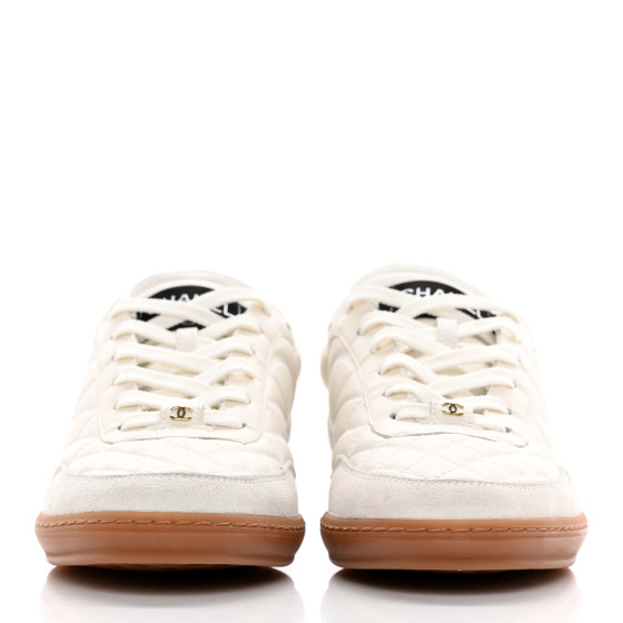 カナエール CHANEL Suede Calfskin Quilted Sneakers 38 White 1359480