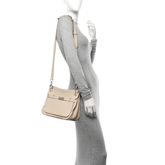 HERMES Swift Jypsiere 28 Craie 1627829 | FASHIONPHILE