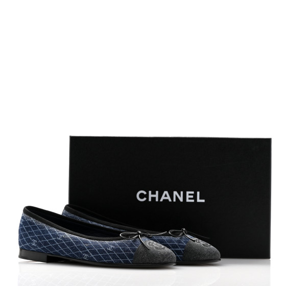 送料込◆入手困難品♪【CHANEL】Ballerina Flats デニム navy CHANEL Denim Printed Quilt CC Cap Toe Ballerina Flats 36