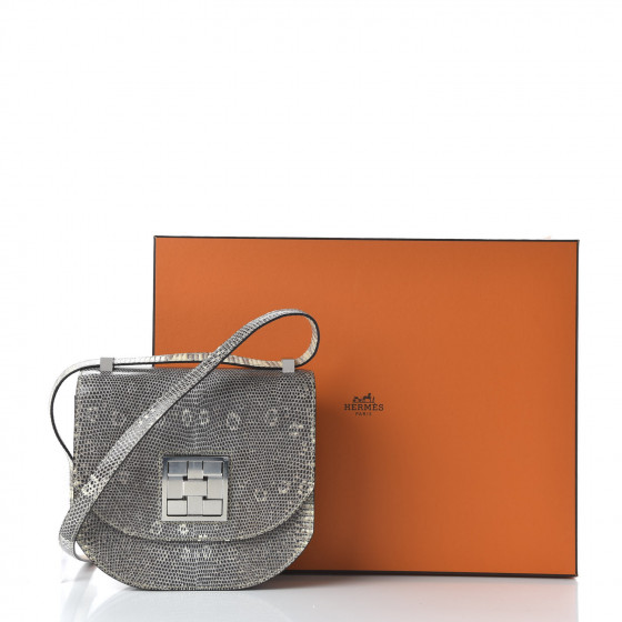 【もこもこ♪】HERMES ミトン Janvier 鞍下ゼッケン 《エルメス・ダービー》 | Hermès - エルメス-公式