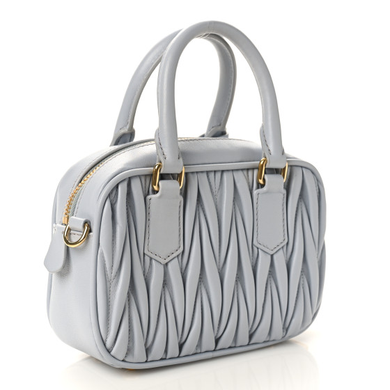 【VIP価格】MIU MIU ARCADIE MINI マットレス ハンドバッグ Miu Miu Arcadie バッグ ミニ | ゴールドトーン | FARFETCH JP