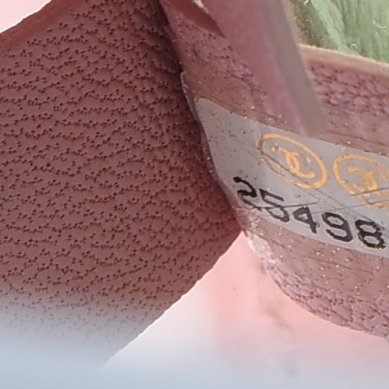 25S CHANEL CC メッシュが夏らしいサンダル サンダル - ラムスキン、ライトイエロー — ファッション