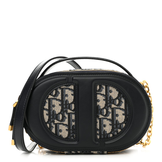 【DIOR】セール！CD SIGNATURE OVAL カメラバッグ Shop Dior CD Signature Oval Camera Bag | Rites