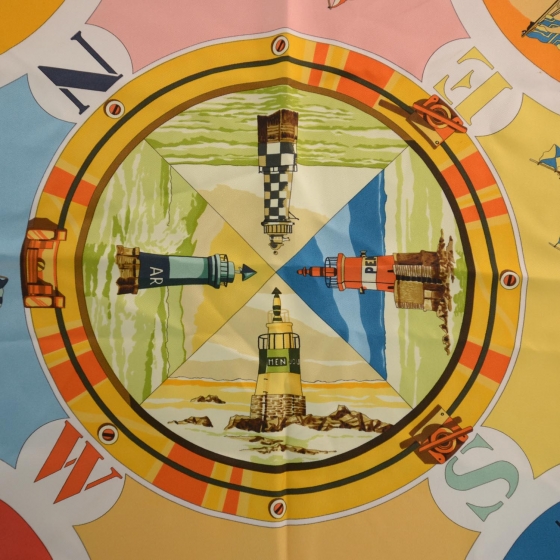 アリーデベルチ エルメス スカーフ HERMES Silk Belles Amures Scarf 90 34830 | FASHIONPHILE
