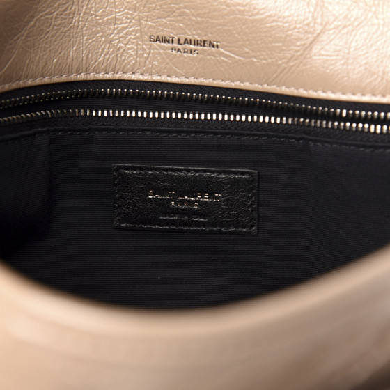 YSL様 SAINT LAURENT Crinkled Calfskin Matelasse Monogram Medium