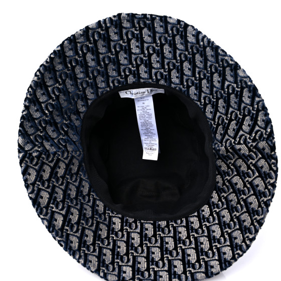christian dior キャスケット　メッシュ　58 CHRISTIAN DIOR Velvet Oblique Large Brim Bucket Hat 58 Bleu