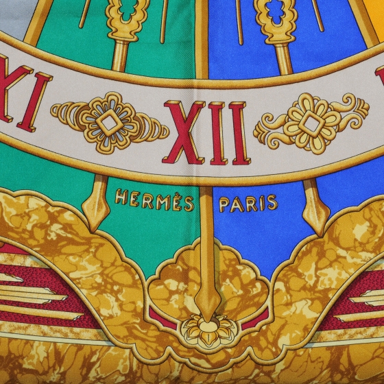 HERMES エルメス ミニスカーフ シルク製 CARPE DIEM HERMES Silk Carpe Diem Scarf 90 43395 | FASHIONPHILE