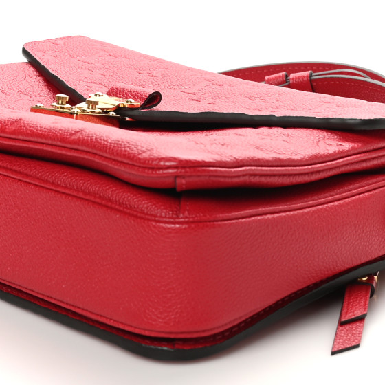 Louis Vuitton ワインレッド スカート LOUIS VUITTON Empreinte Pochette Metis Scarlet 1672092