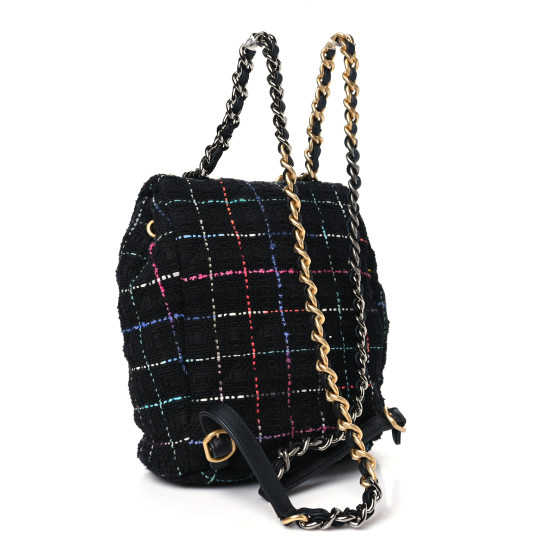 シャネル 19 マトラッセ レザー バックパック CHANEL Tweed Quilted Chanel 19 Backpack Black Multicolor