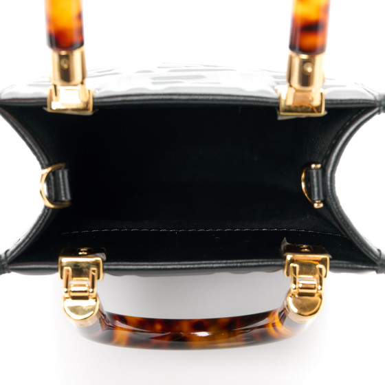 【送料&関税込】Printed Plexiglass And l Forever Fendi E FENDI Vitello Plexiglass FF Embossed Medium Fendi Sunshine