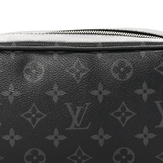 LOUIS VUITTON Monogram Eclipse Locker Dopp Kit 1630927