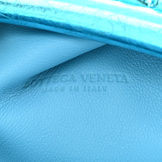【Bottega Veneta】　ミニポーチ　ライトブルー edd5564303878bd954edd7cebe66dd
