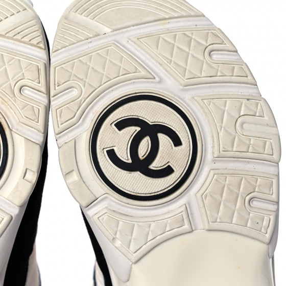 CHANEL Nylon Calfskin Suede CC Womens Sneakers 36 Navy White