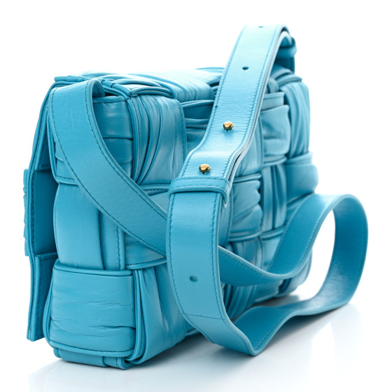【BOTTEGA VENETA】Cassette Bag Pool BOTTEGA VENETA Nappa Maxi Intreccio Small Padded Cassette