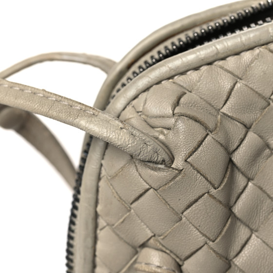 ■BOTTEGA VENETA■ Intrecciato Nodini Crossbody Light Grey 2 BOTTEGA VENETA Nappa Intrecciato Nodini Crossbody Messenger