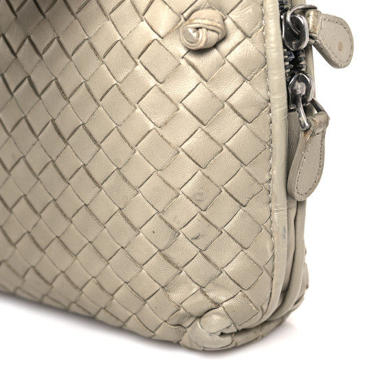 【BOTTEGA VENETA】Intrecciato Nodini Cross Bag ライトグレー Bottega Veneta Intrecciato Nodini Crossbody