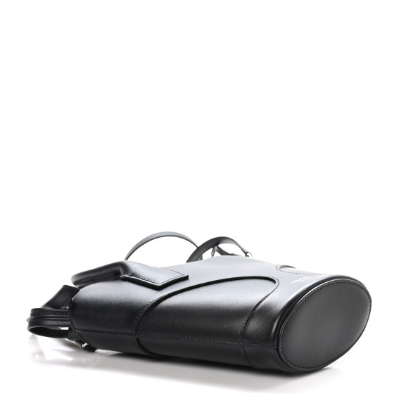 【SALVATORE FERRAGAMO】CUT OUT MINI BAG SALVATORE FERRAGAMO Calfskin Cut Out Mini Tote Black 1556945