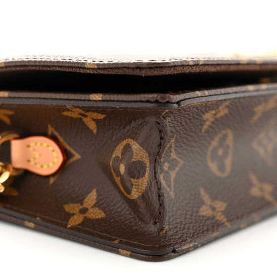 LOUIS VUITTON Monogram Lily Wallet On Chain 1313517